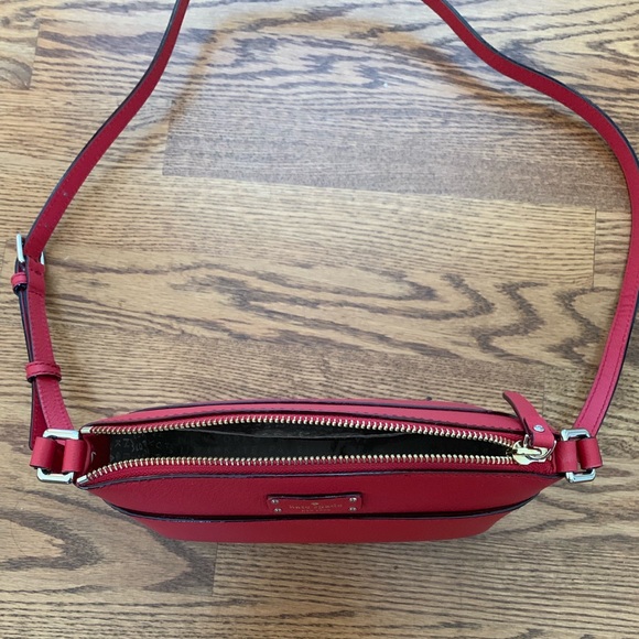 Kate Spade Grove Street Millie Crossbody Bag - Picture 2 of 4